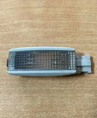 Volkswagen Touran I Other interior light 3B0947113