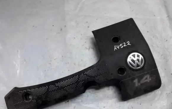 Volkswagen Polo III 6N 6N2 6NF Engine cover (trim) 030103935