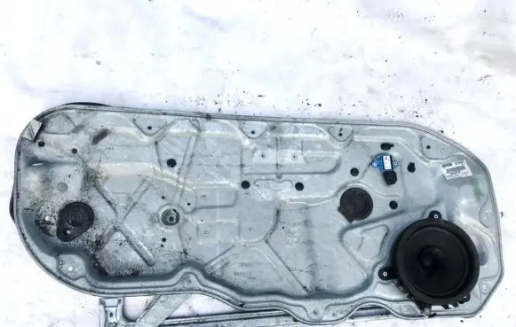 Volvo C30 Sliding door window regulator with motor 8679978