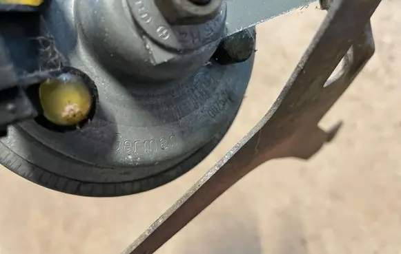 Audi TT Mk1 Horn signal 007524