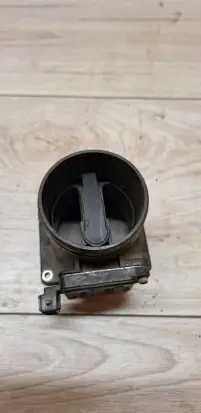 Audi A6 S6 C5 4B Mass air flow meter 058133471