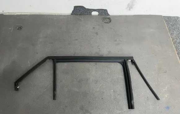 Peugeot 2008 II Rubber seal rear door 9825819080