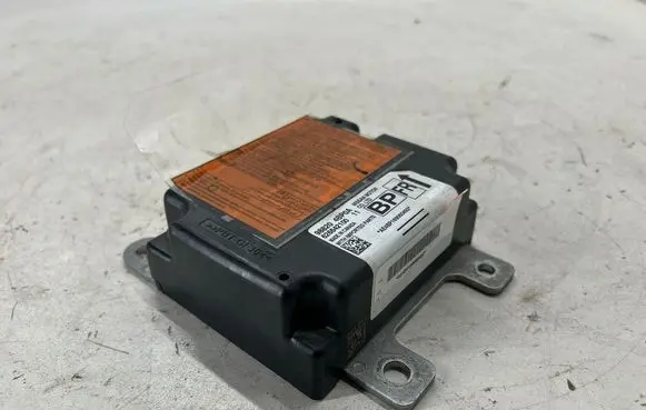 Nissan Rogue Airbag control unit/module 988204BP0A 626642100 AE4BP169060492
