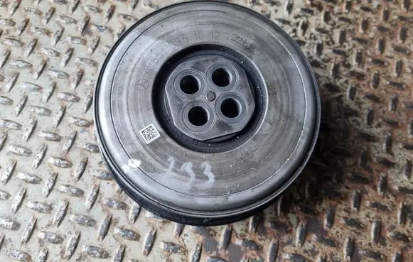 Mercedes-Benz C W204 Crankshaft pulley A6510351012