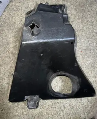 BMW 5 E39 Other engine bay part 51718235607