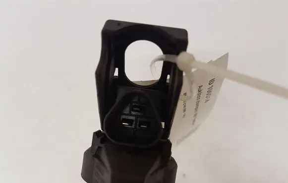 BMW 3 E46 High voltage ignition coil 0221504100