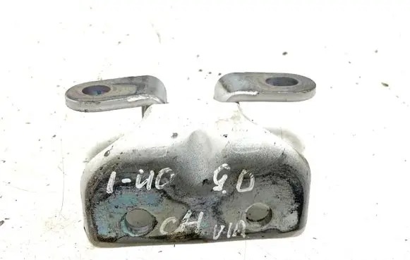 Hyundai i40 Rear door upper hinge