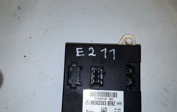 Mercedes-Benz E W211 Comfort/convenience module 2115452132