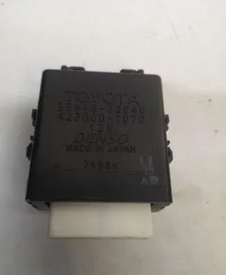 Toyota Auris 150 Window wiper relay 8594002040 4230001070