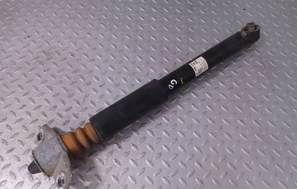 KIA Ceed Rear shock absorber/damper 55300J7CA0 55310J7CA0