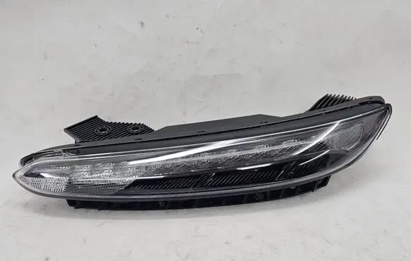 Hyundai Kona I Front fog light 92207J9600