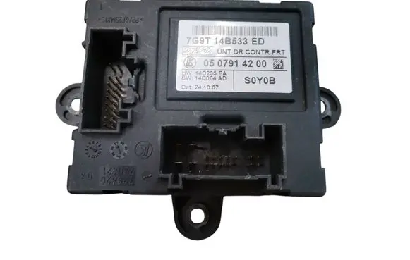 Volvo V70 Door control unit/module 0507914200