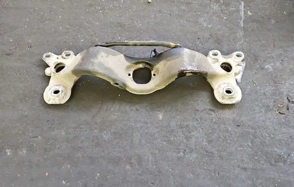 Audi A4 S4 B6 8E 8H Gearbox mounting bracket 8E0399263R IMPRK1531664