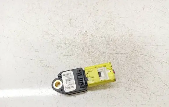 Toyota Verso Airbag deployment crash/impact sensor 8983105020
