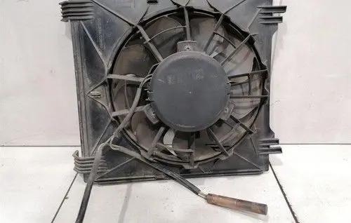 Porsche 911 996 Radiator cooling fan shroud 99662413500