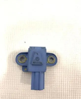 Volkswagen Golf V Airbag deployment crash/impact sensor 1K0955557B