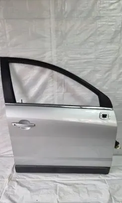 Opel Antara Front door