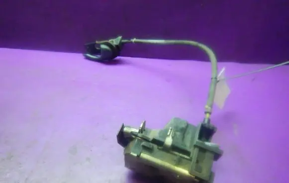 Fiat Doblo Front door lock