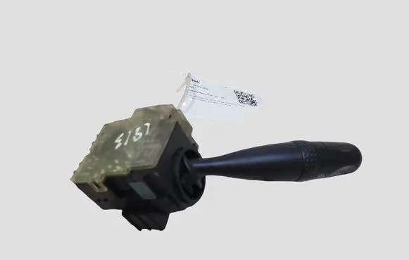 Toyota Corolla Verso E121 Wiper control stalk 173647