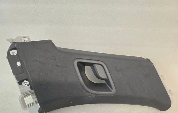 Porsche Cayenne (9Y0 9Y3) (C) pillar trim 9Y0867287