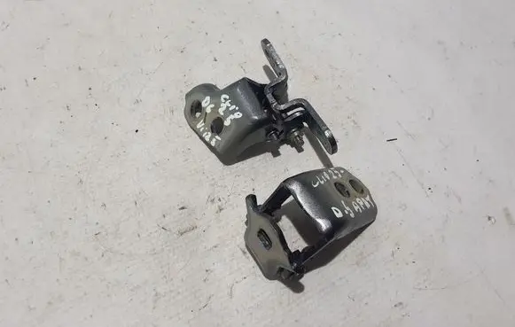 Renault Clio V Rear door upper hinge 804007332R