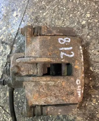 Toyota Corolla E120 E130 Front brake caliper