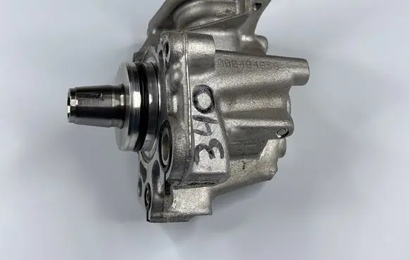 Mercedes-Benz GLS X167 Vacuum pump A2560706400