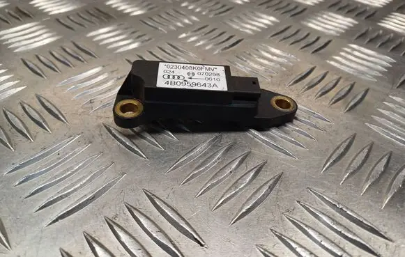 Audi A6 S6 C5 4B Airbag deployment crash/impact sensor 4B0959643A