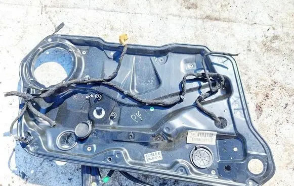 Volkswagen Golf IV Front door electric window regulator 1j4837755a 119692108