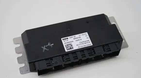 BMW X7 G07 Air suspension control unit module (rear) 37148859730 8859730