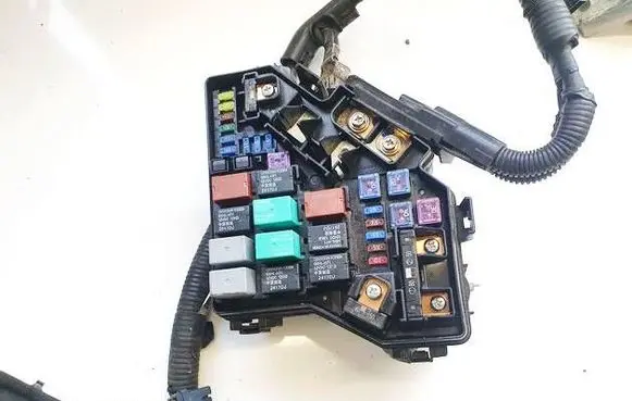 Honda CR-V Fuse box set 32200SWWL308