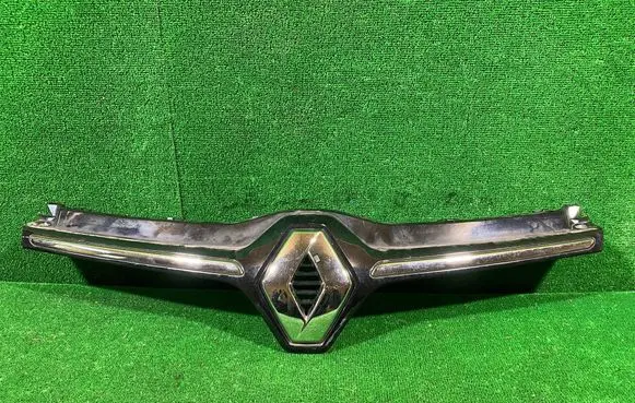 Renault Twingo III Front bumper upper radiator grill 623822417R