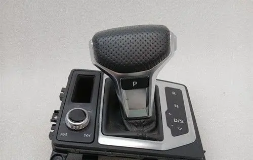 Audi R8 4S Gear lever shifter trim leather/knob 4S2713111C