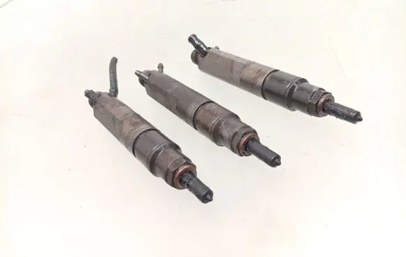 Volkswagen Sharan Fuel injector 028130201T