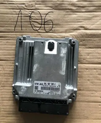 Volkswagen Caddy Engine control unit/module 04L907309K 0281030170