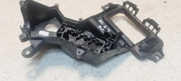 Audi A6 S6 C6 4F Other engine bay part 4F1937575A