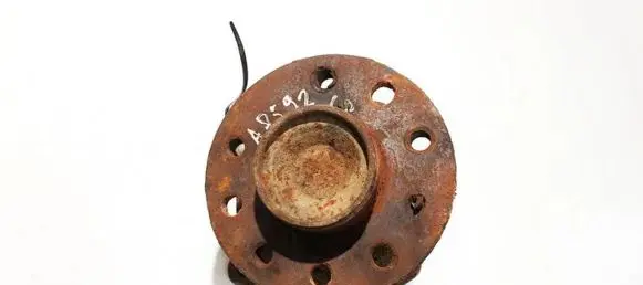 Opel Zafira A Rear wheel hub