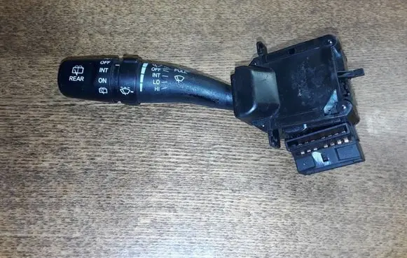 Hyundai Tucson JM Wiper control stalk 202003218