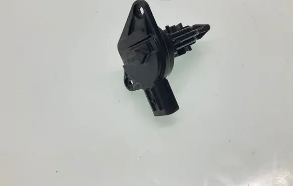 Volvo XC90 Mass air flow meter 31430000