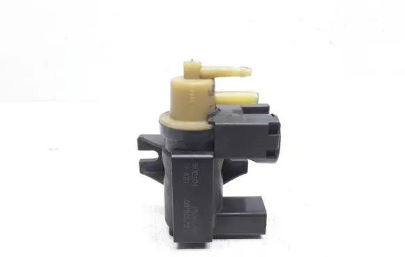 Volvo XC60 Turbo solenoid valve 30774761 70232500