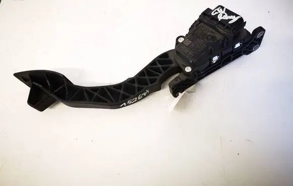 Ford Focus Accelerator throttle pedal 4M519F836BH