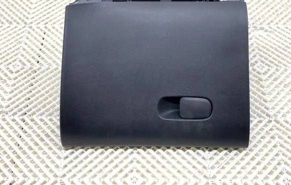 Citroen C3 Glove box set 9812490277