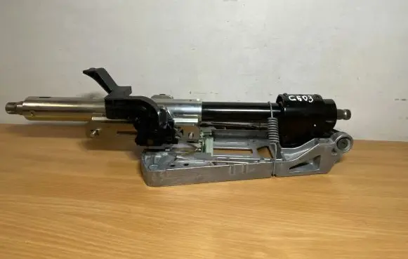 Mercedes-Benz CLS C218 X218 Steering rack mechanical part C605 2184600016