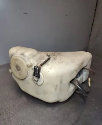 Mercedes-Benz 190 W201 Windshield washer fluid reservoir/tank 2018690620