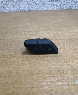 Audi e-tron Central locking switch button 4KE962107 F5328