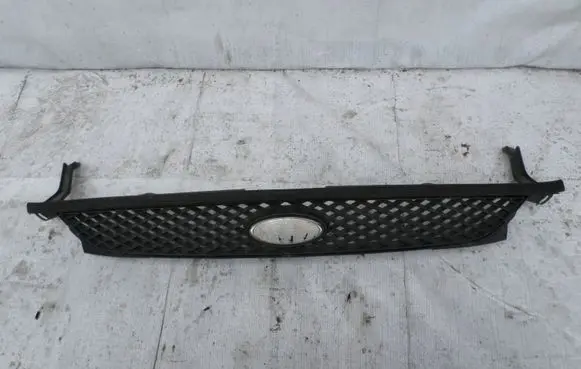 Ford S-MAX Front bumper upper radiator grill