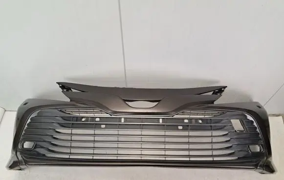 Toyota Camry VIII XV70 Front bumper 5219-3T930LE Z1815