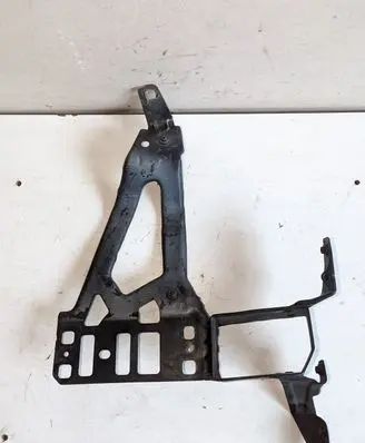 BMW 5 E60 E61 Front bumper mounting bracket