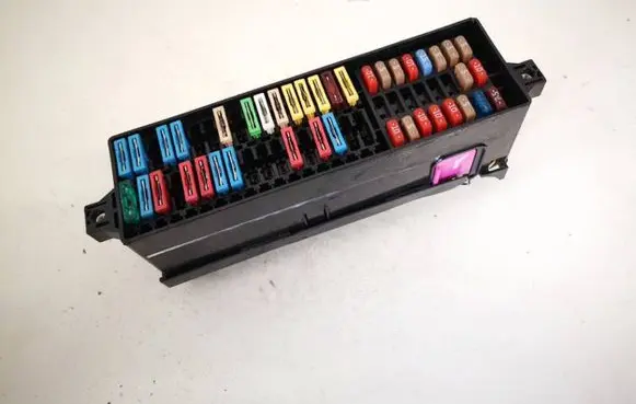 Seat Ibiza IV (6J,6P) Fuse box set 63593576