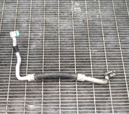 Tesla Model S Air conditioning (A/C) pipe/hose